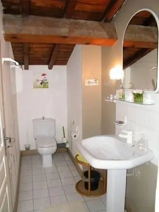 Tek Büyük Yataklı Oda (Minervoise)