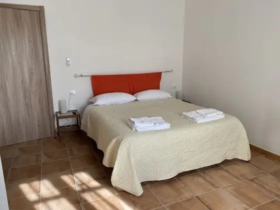 Tek Büyük veya İki Ayrı Yataklı Oda