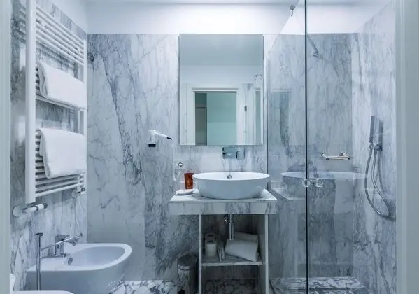 Standard Tek Büyük veya İki Ayrı Yataklı Oda