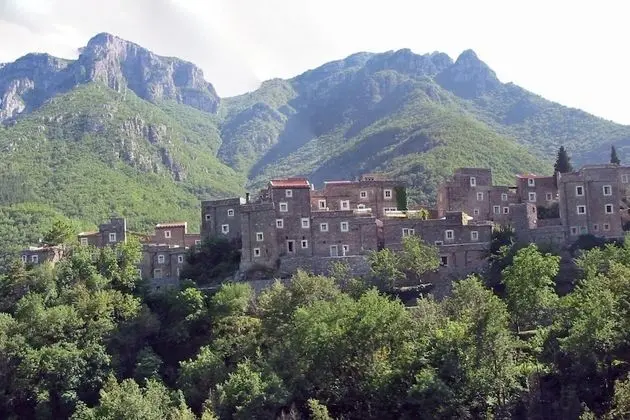 Ev, 1 Büyük (Queen) Boy Yatak