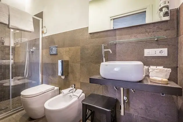 Superior Tek Büyük veya İki Ayrı Yataklı Oda, Bahçe Manzaralı