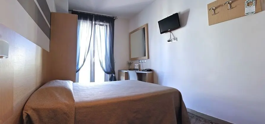 Tek Kişilik Oda