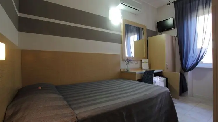 Tek Kişilik Oda