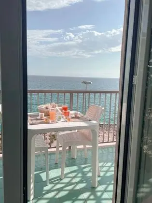 Deluxe Oda, Balkon, Deniz Manzaralı