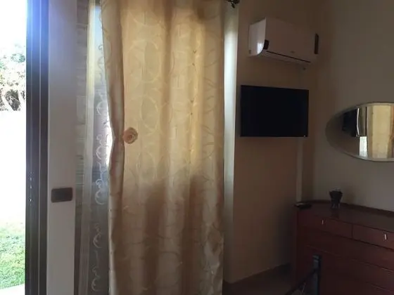 Business Tek Büyük Yataklı Oda