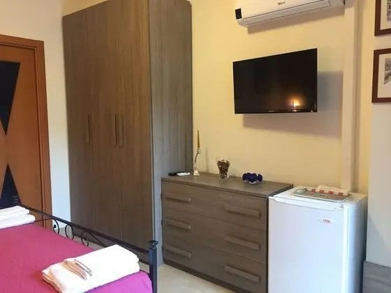Economy Tek Büyük Yataklı Oda
