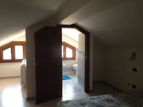 Tek Büyük Yataklı Oda, Balkon