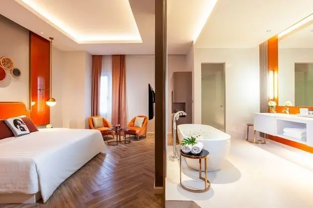 Grand Tek Büyük Yataklı Oda