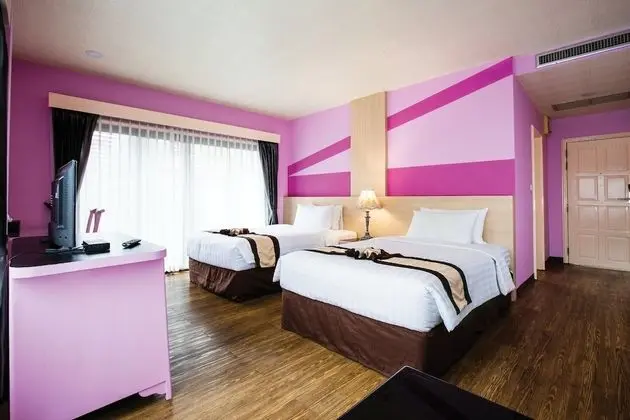 Deluxe Suite Twin or Double
