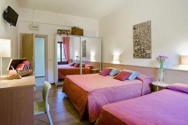 Classic Dört Kişilik Oda