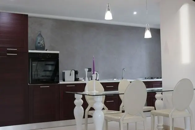 Deluxe Süit, Sigara İçilmez