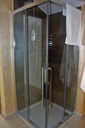 Deluxe Süit, Sigara İçilmez