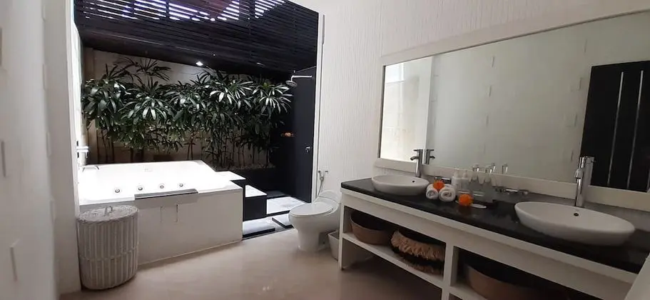 Villa, 3 Yatak Odası, Kişiye Özel Havuzlu
