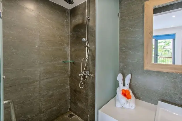Deluxe Tek Büyük Yataklı Oda, Balkon