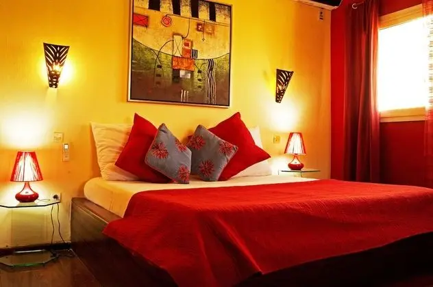 Comfort Tek Büyük Yataklı Oda