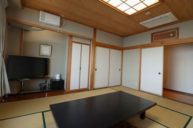 Family Oda (Side Sea View)