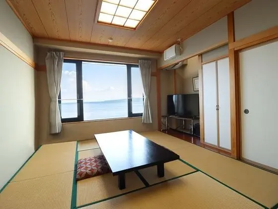 Family Oda (Side Sea View)