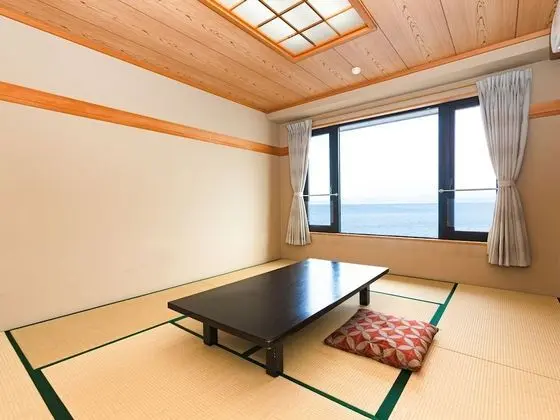 Family Oda (Side Sea View)