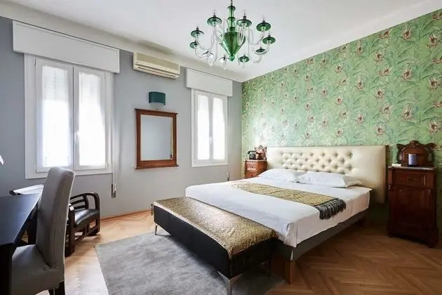 Tek Büyük veya İki Ayrı Yataklı Oda, Özel Banyo