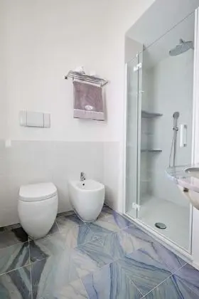 Tek Büyük Yataklı Oda, Teras