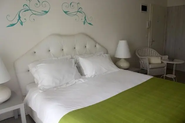 Junior Süit, Veranda