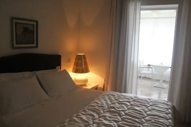 Junior Süit, Veranda