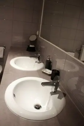 Junior Süit, Veranda