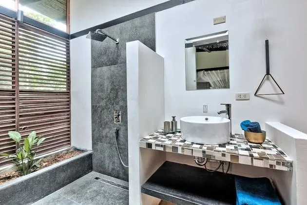 Deluxe Tek Büyük Yataklı Oda, Dağ Manzaralı