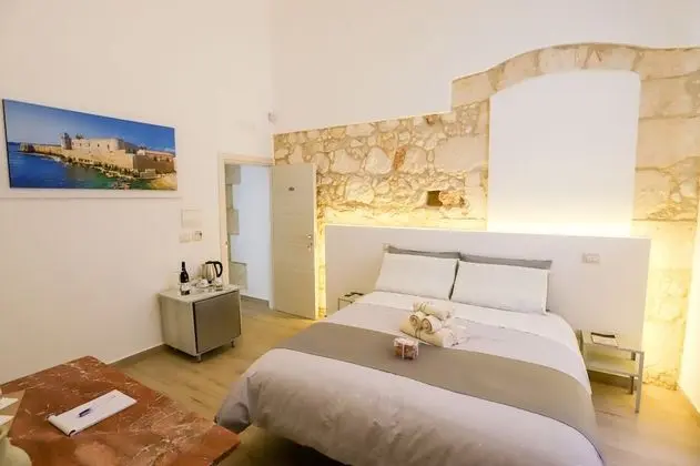 Premium Tek Büyük Yataklı Oda