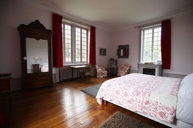 Deluxe Tek Büyük veya İki Ayrı Yataklı Oda (Chambre du Parc)