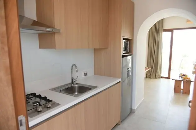 Junior Süit, 1 En Büyük (King) Boy Yatak ve Çekyat, Balkon