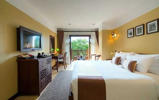 Deluxe Tek Büyük Yataklı Oda, Balkon