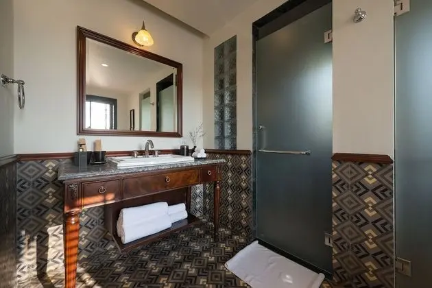 Junior Oda, Balkon (Suites, New Wing)