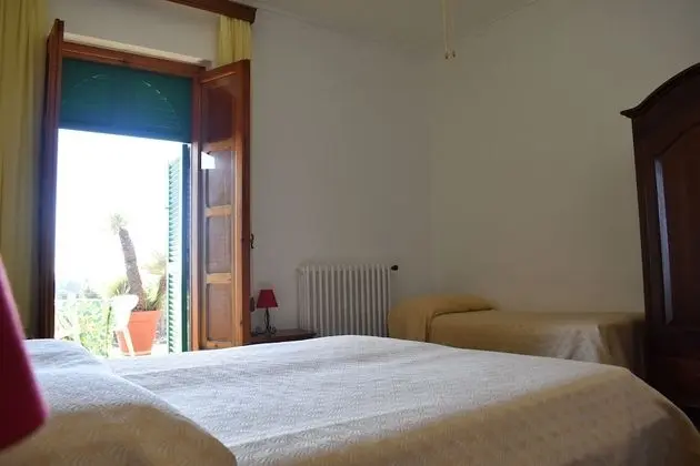 Üç Kişilik Oda