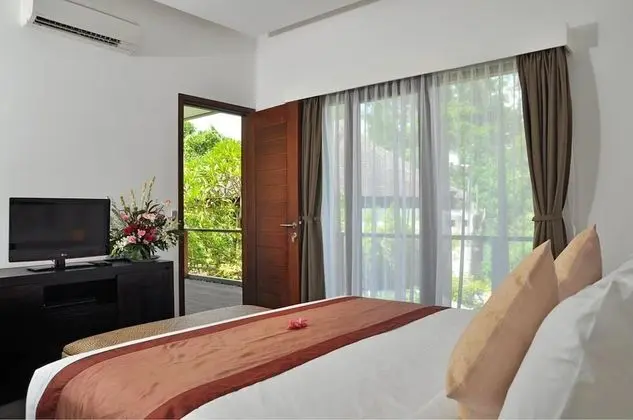 Deluxe Villa, 2 Yatak Odası, Kişiye Özel Havuzlu, Havuz Manzaralı