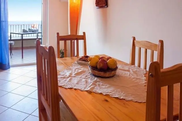 Dört Kişilik Oda (Lipari)