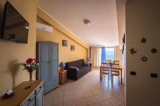 Dört Kişilik Oda (Lipari)