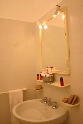 Apart Daire, 1 Yatak Odası, Küçük Mutfak