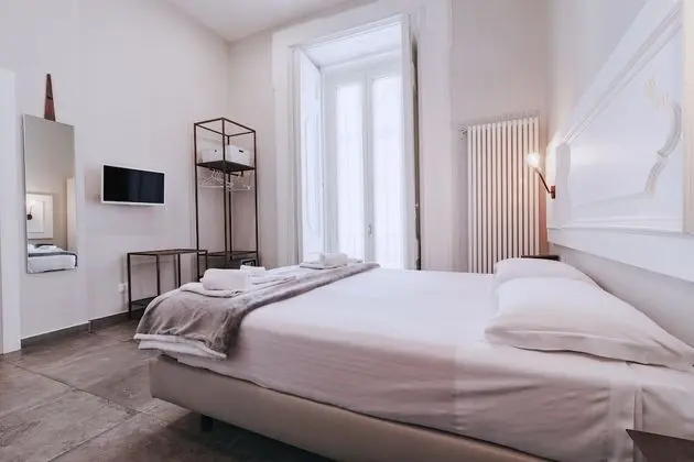 Classic Tek Büyük Yataklı Oda