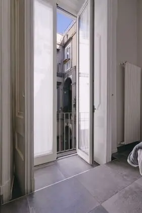 Classic Tek Büyük Yataklı Oda