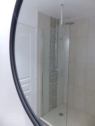 Traditional Tek Büyük Yataklı Oda