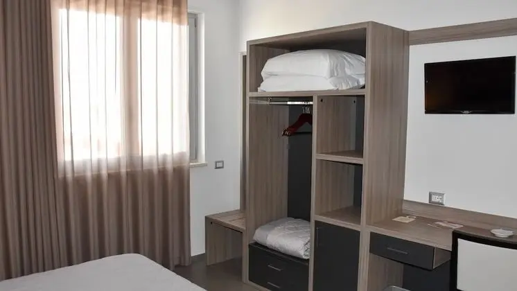 Deluxe Tek Büyük Yataklı Oda, Engellilere Uygun, Tepe Manzaralı