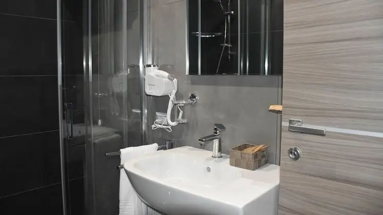 Deluxe Üç Kişilik Oda, Engellilere Uygun, Tepe Manzaralı