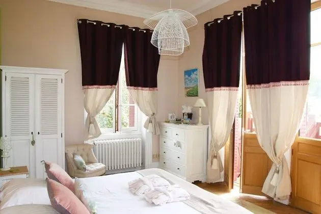 Classic Tek Büyük Yataklı Oda