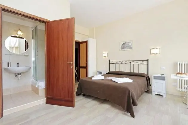 Tek Büyük Yataklı Oda, Balkon