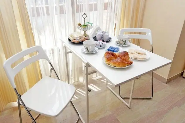 Tek Büyük Yataklı Oda, Balkon