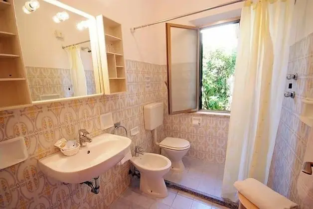 Classic Tek Büyük veya İki Ayrı Yataklı Oda