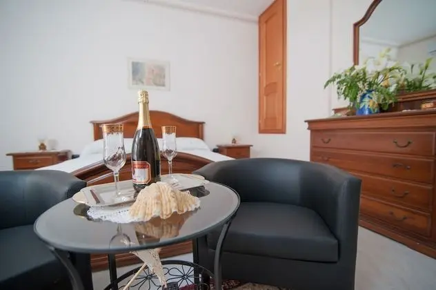 Classic Dört Kişilik Oda (Pesciolino)