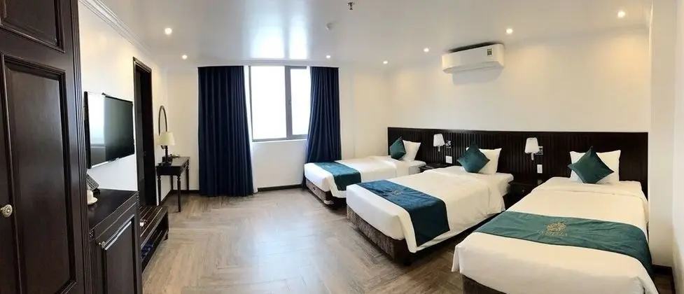 Deluxe Üç Kişilik Oda