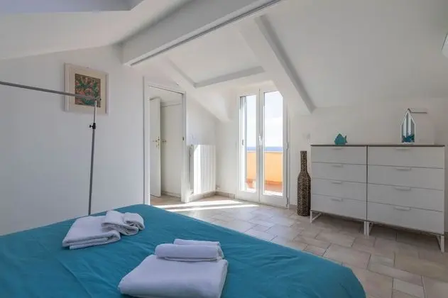 Panoramic Apart Daire, 1 Yatak Odası, Teras, Koy Manzaralı